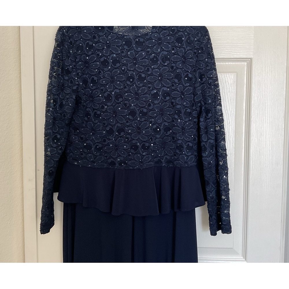 R & M Richards Navy Blue Lace Sequins Special Occasion Dress 2 Piece Size 10 - Picture 3 of 11